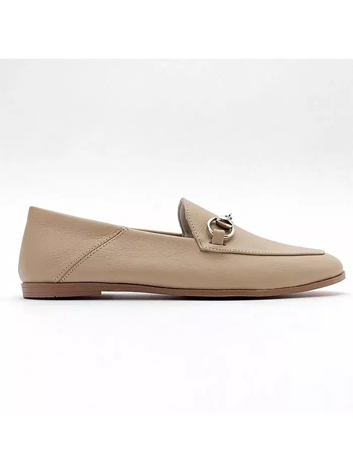 Пенни Лоферы с конской пряжкой из кожи Forever & Always Shoes — изображение 6 из 6, темный бежевый
