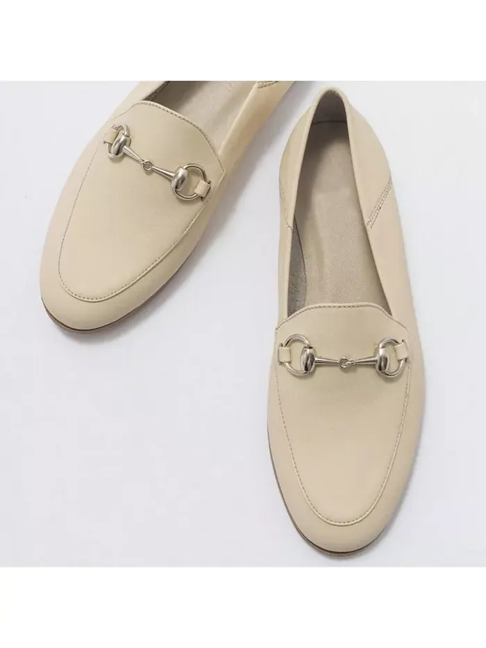 Пенни Лоферы с конской пряжкой из кожи Forever & Always Shoes — изображение 3 из 5, бежевый