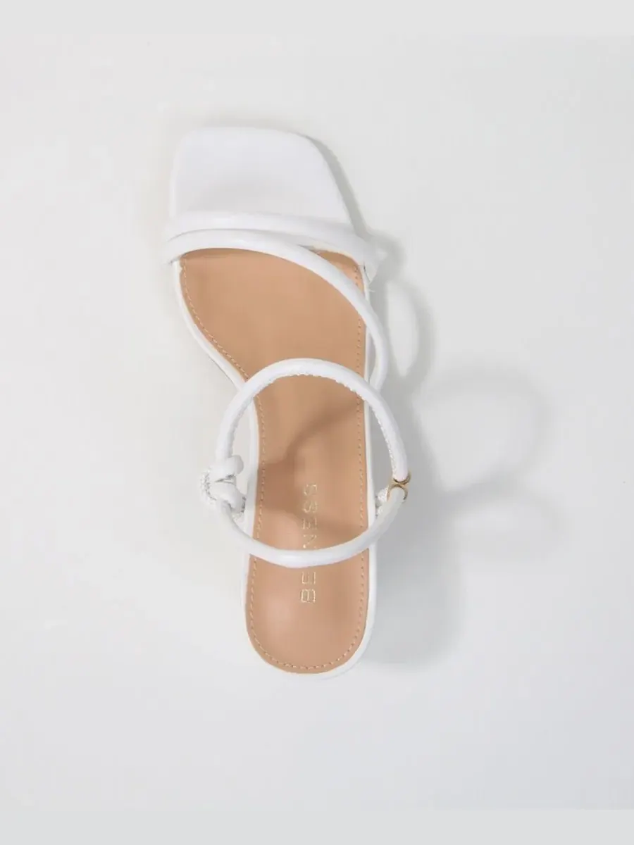 Босоножки на каблуке Elayna Tubular Strap Block Heel BERNESS — изображение 4 из 6, белый