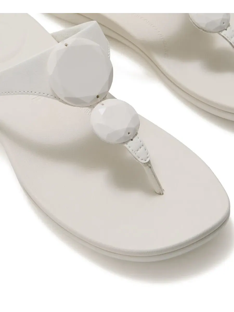 Сандалии с каблуком-танкеткой Solay Glossy-Disc Toe-Post FitFlop — изображение 5 из 6, бежевый