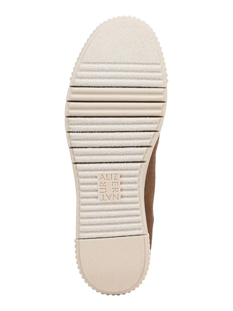 Женские кроссовки Turner Lace-Up Round Toe Naturalizer — изображение 5 из 5, коричневый