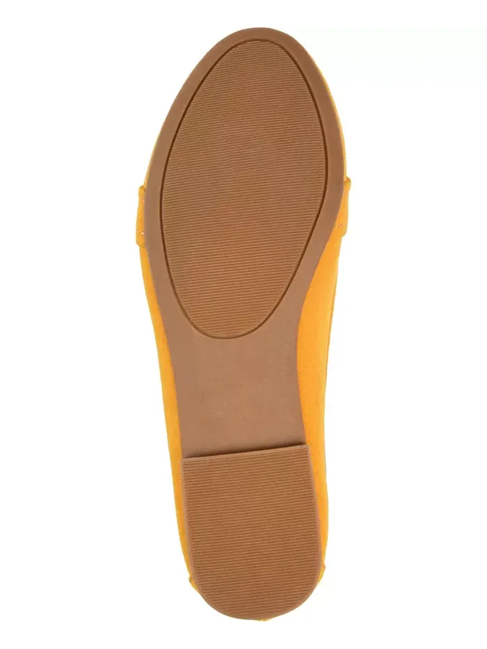 Женские балетки Marci Slip On Journee Collection — изображение 5 из 17, желтый