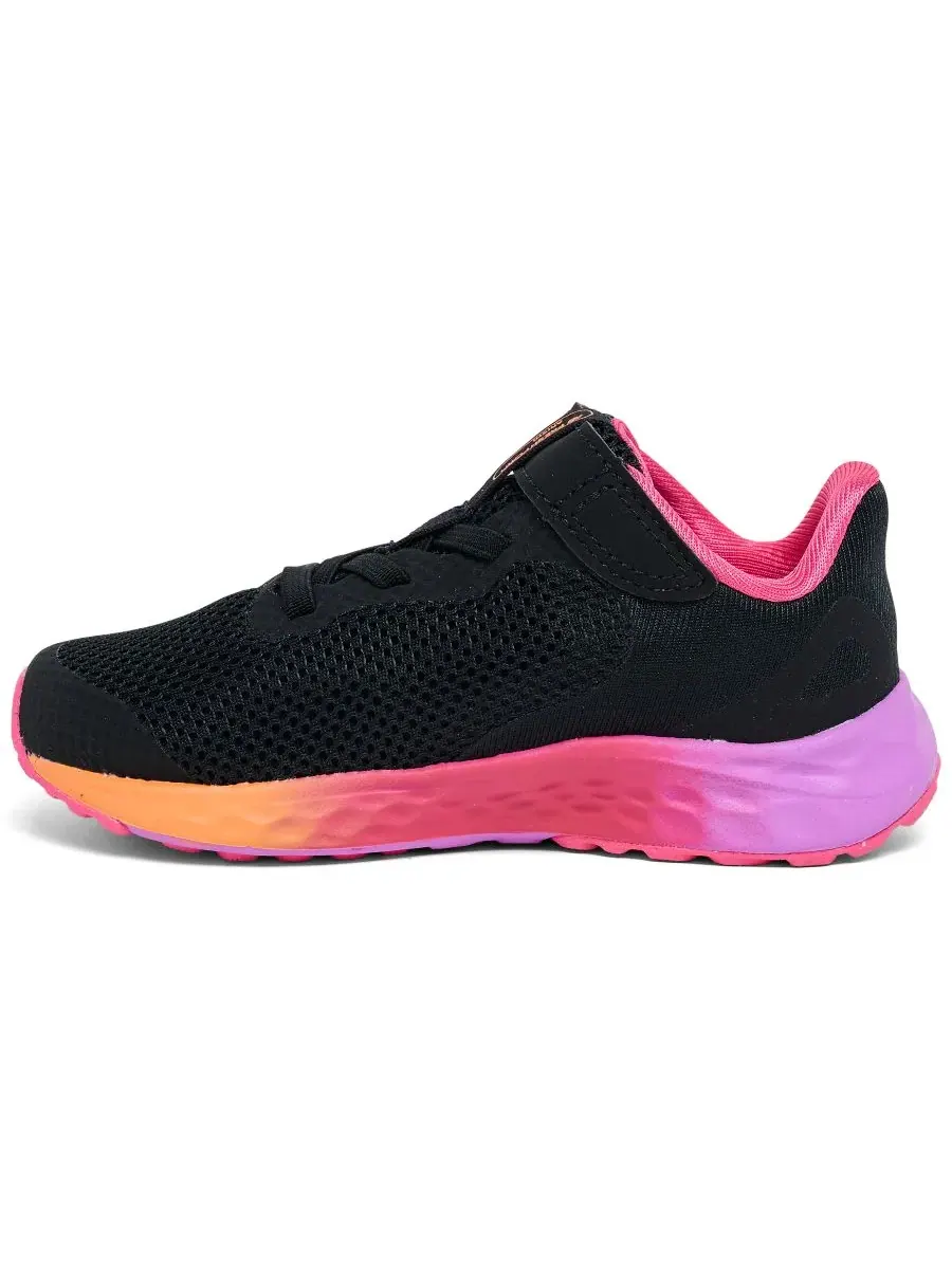 Детские кроссовки для бега с шнурками-эластичными, Fresh Foam Arishi V4 New Balance — изображение 2 из 6, черный