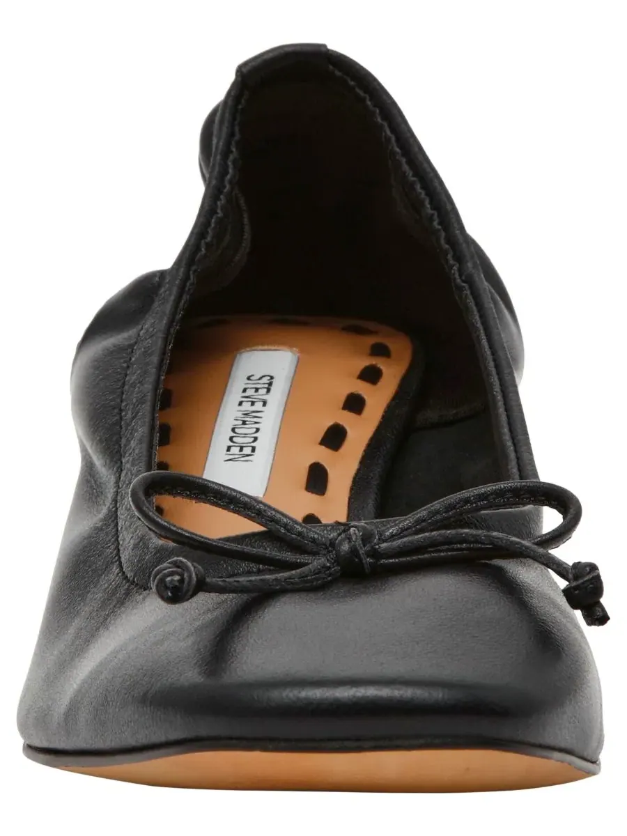 Балетки на устойчивом каблуке Coretta Block Heel Steve Madden — изображение 6 из 6, черный