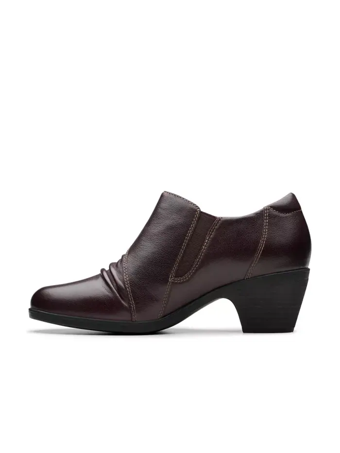 Ботинки женские Clarks Emily 2 Braley кожаные на блочном каблуке — изображение 3 из 13, коричневый