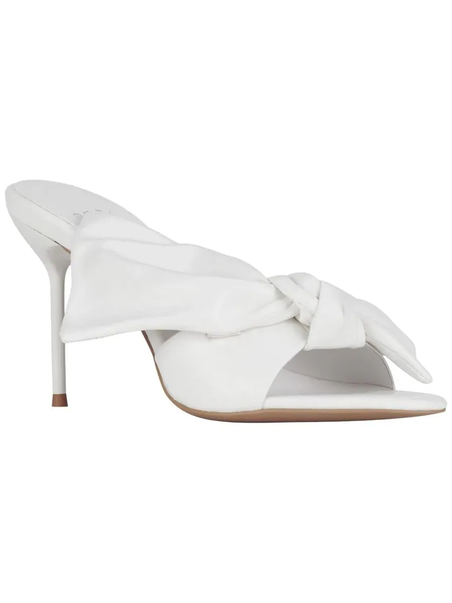 Босоножки с бантом Spoiled Bow Jeffrey Campbell — белый