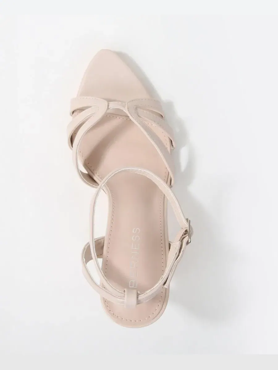 Босоножки на каблуке Harlee Strappy Ankle Strap Stiletto Sandals BERNESS — изображение 4 из 7, бежевый