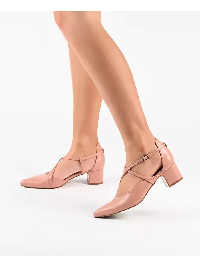 Женские туфли-лодочки Galvinn Crisscross с острым носком Journee Collection — изображение 9 из 9, черный