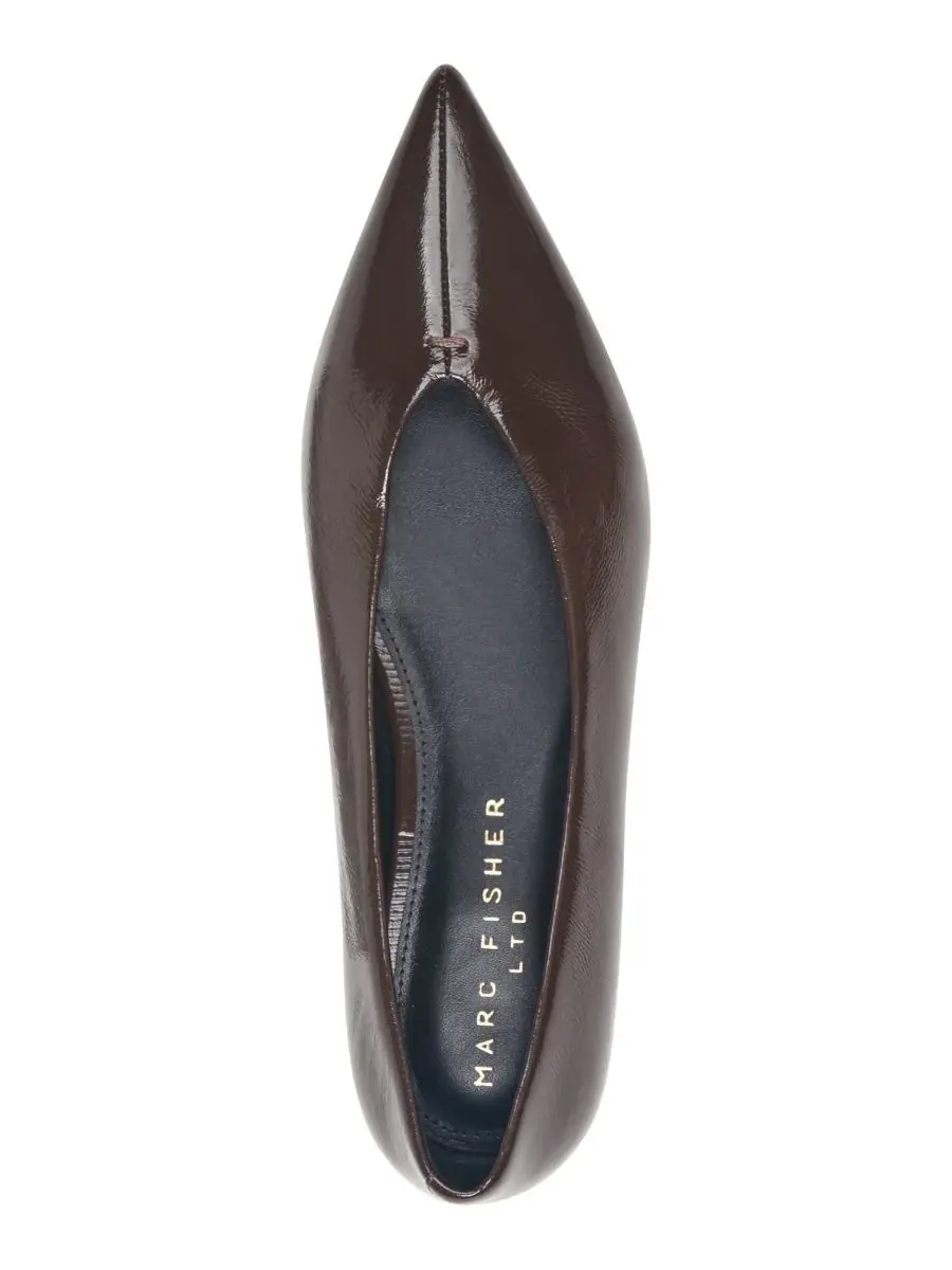 Балетки Casee Pointed Toe Marc Fisher LTD — изображение 4 из 5, коричневый