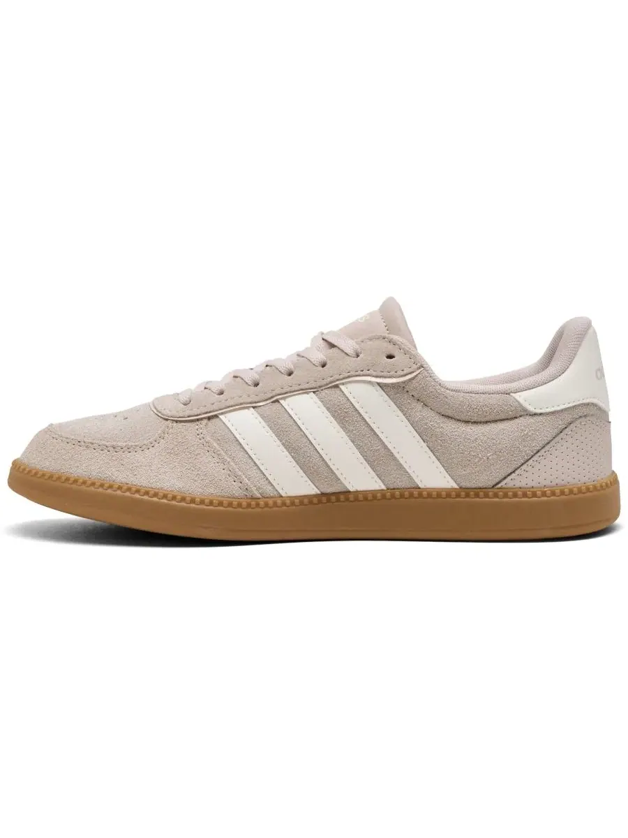 Кроссовки женские с леопардовым принтом, модель Breaknet Sleek adidas, Putty Mauve — изображение 3 из 6, белый