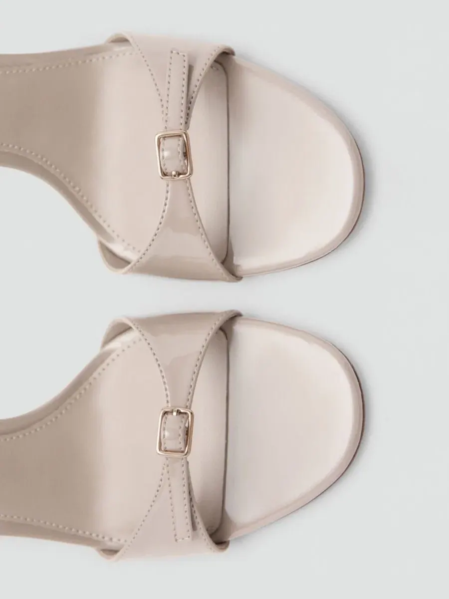 Босоножки на высоком каблуке с пряжками Nude MANGO — изображение 4 из 5, нудовый
