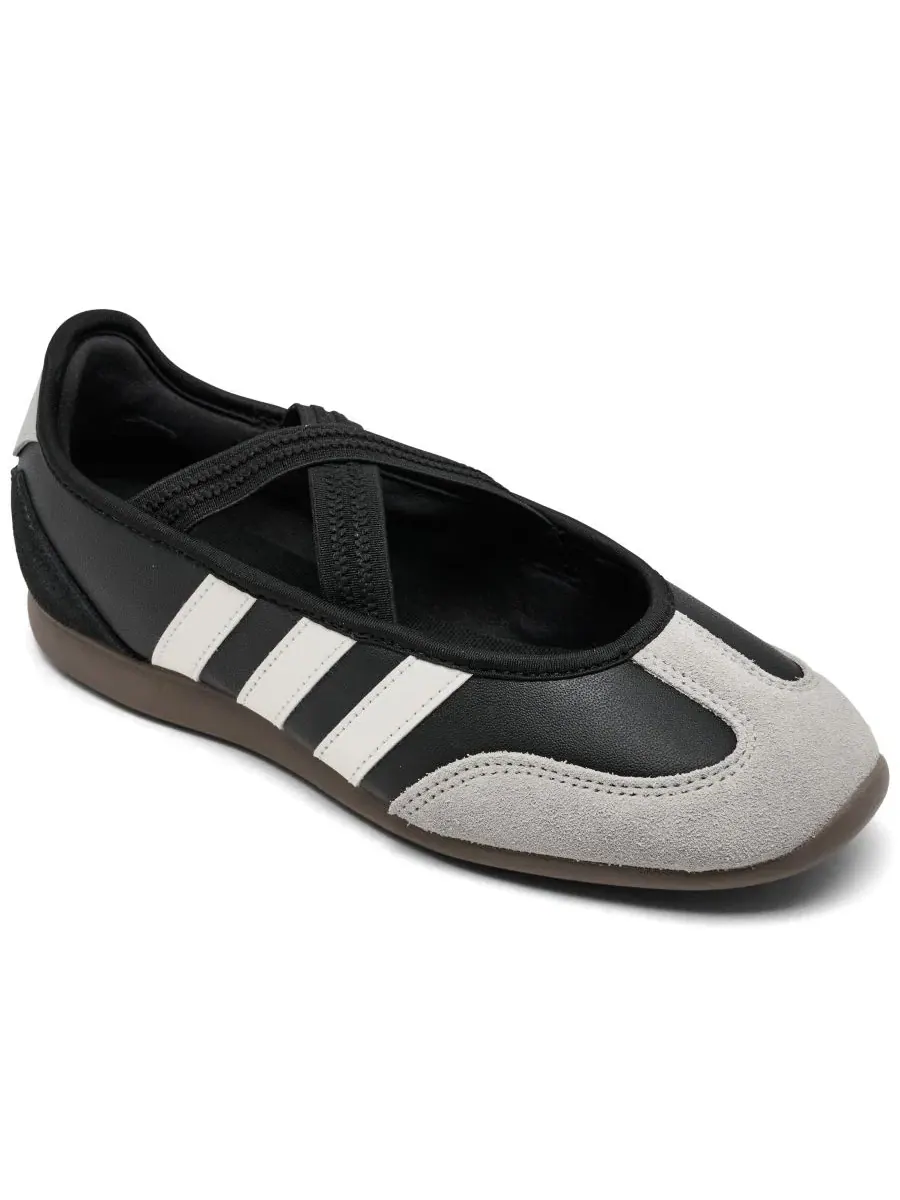 Женские кроссовки-балетки с ремешками, модель Barreda Mary Jane adidas