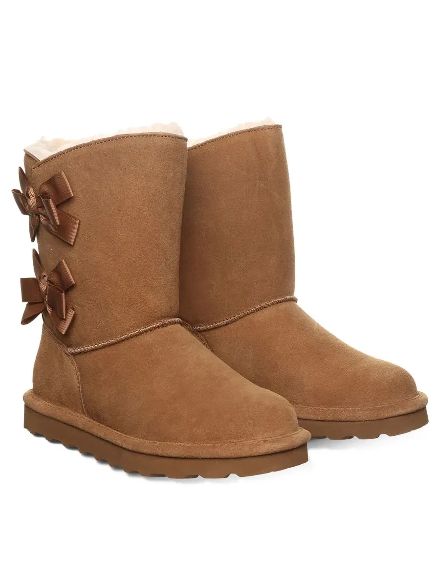 Ботинки Zaria Ribbon Bow Detail с отделкой бантом BEARPAW — изображение 8 из 8, хикори