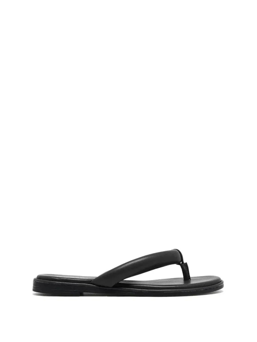 Сандалии-шлепанцы с мягкими ремешками Teva Padded Thong Slide — изображение 2 из 5, черный