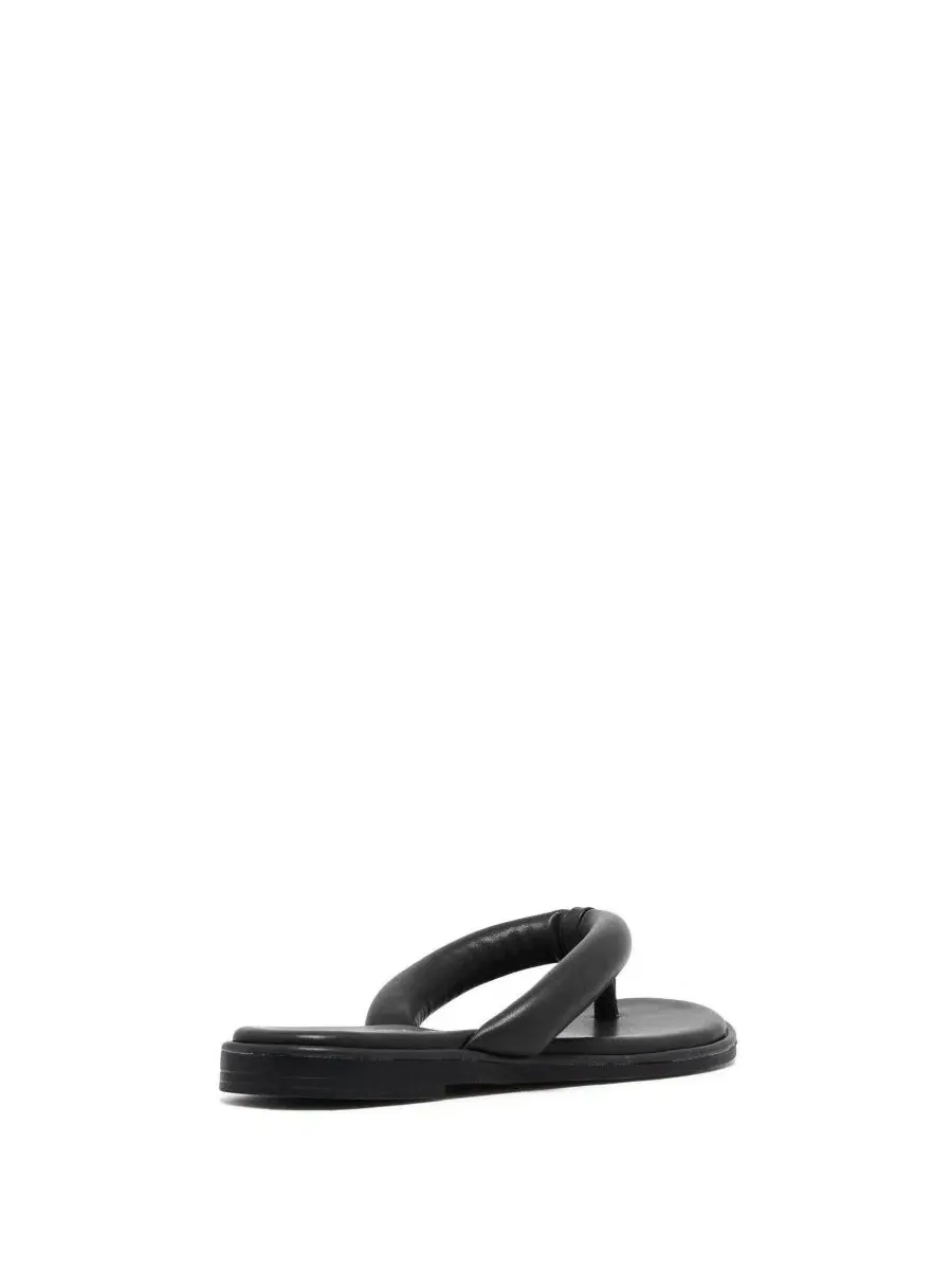 Сандалии-шлепанцы с мягкими ремешками Teva Padded Thong Slide — изображение 3 из 5, черный