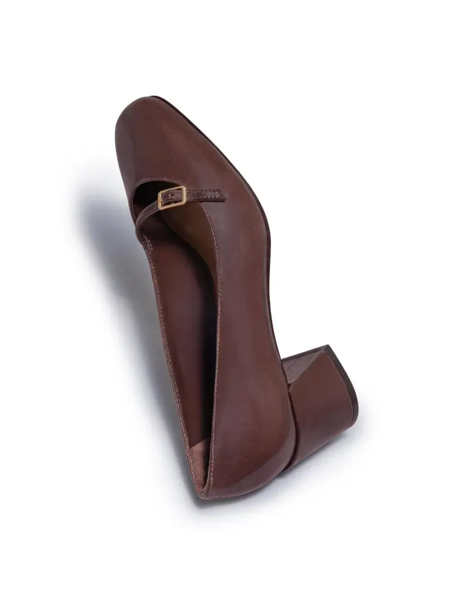 Туфли-лодочки Mary Jane с закрытым носком, на каблуке 5 см Bernardo Footwear — изображение 5 из 5, коричневый