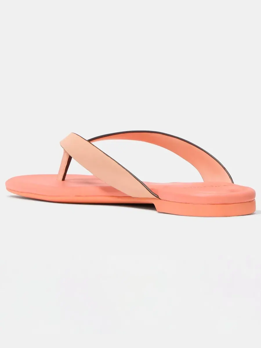 Женские сандалии-вьетнамки Sandie с кожаным верхом, Kate Spade New York, Light Cantaloupe/Melon Ball — изображение 3 из 5