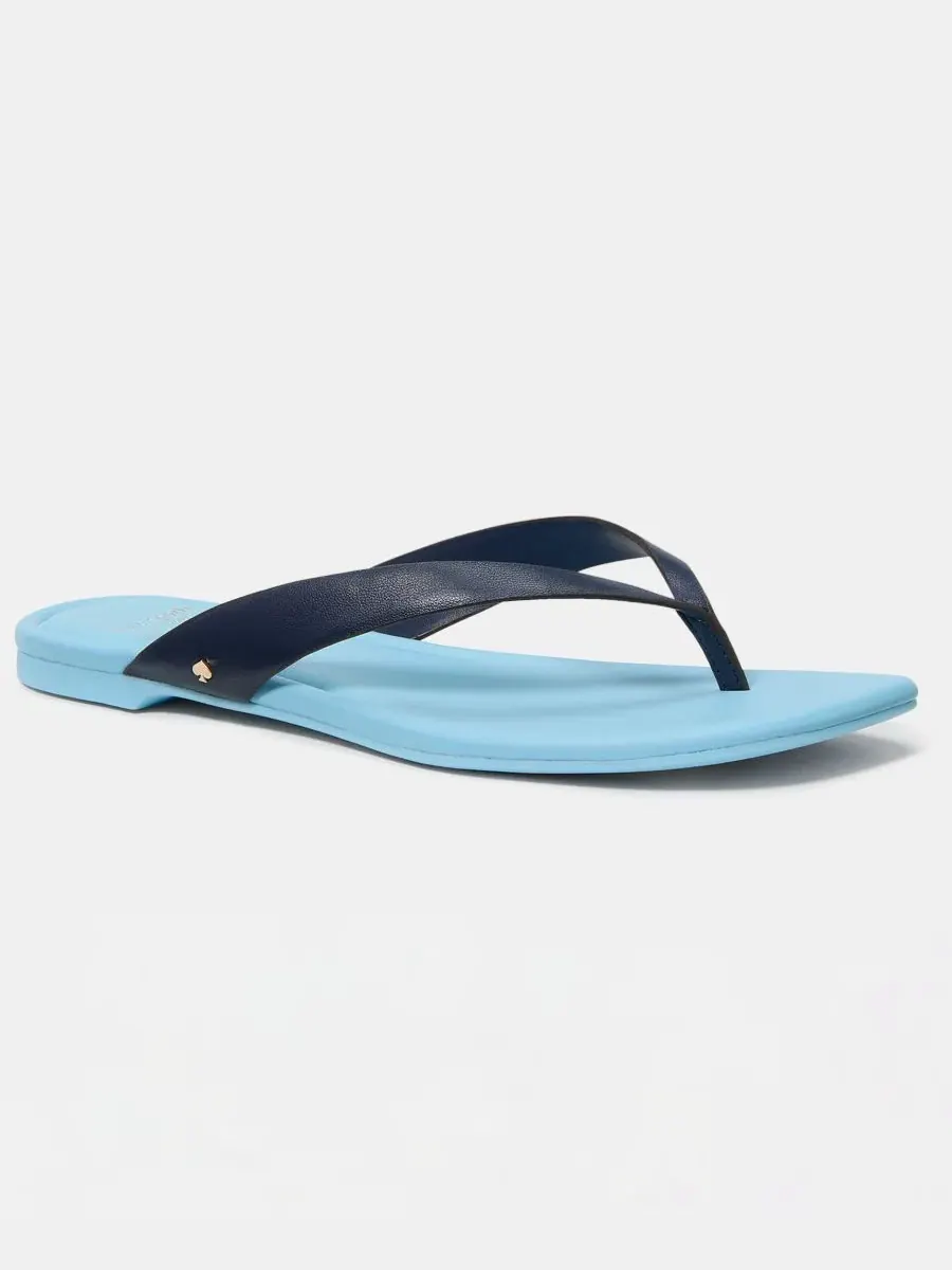 Сандалии-вьетнамки Sandie из гладкой кожи Captain Navy/Pristine Pool kate spade new york — изображение 1 из 5, темно-синий