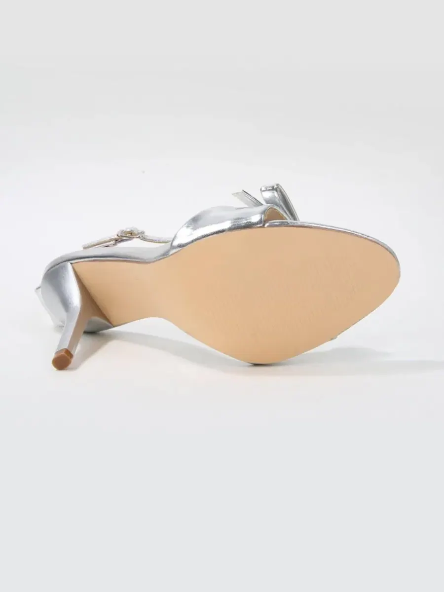 Босоножки на каблуке с ремешком на щиколотке и бантом, модель Peach BERNESS — изображение 5 из 11, серебряный
