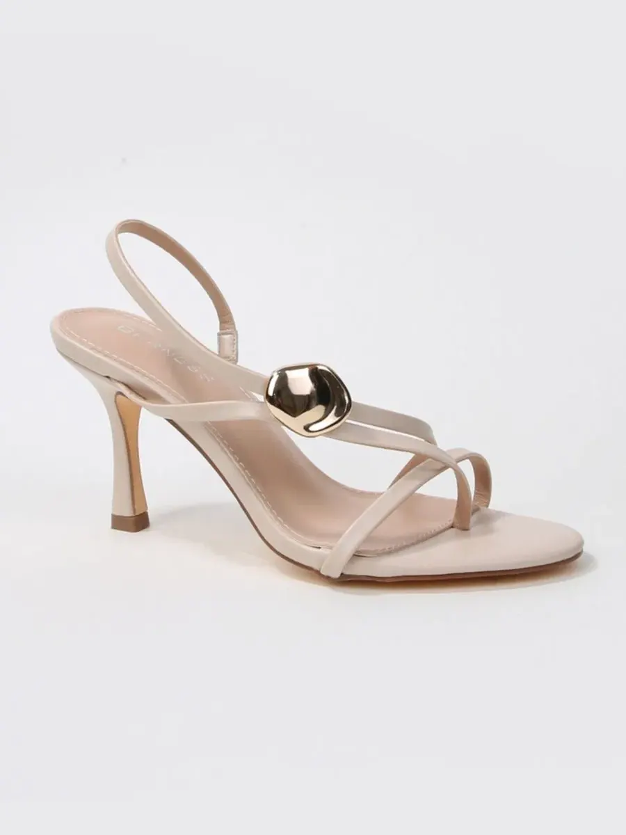 Женские босоножки с ремешком на каблуке Hebe Gold-Tone Nugged Slingback Dress Sandals BERNESS — изображение 1 из 5, бежевый