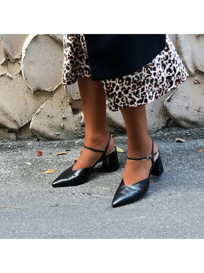 Женские черные тапочки Amal Customizable V Mule Alterre — изображение 3 из 5, черный