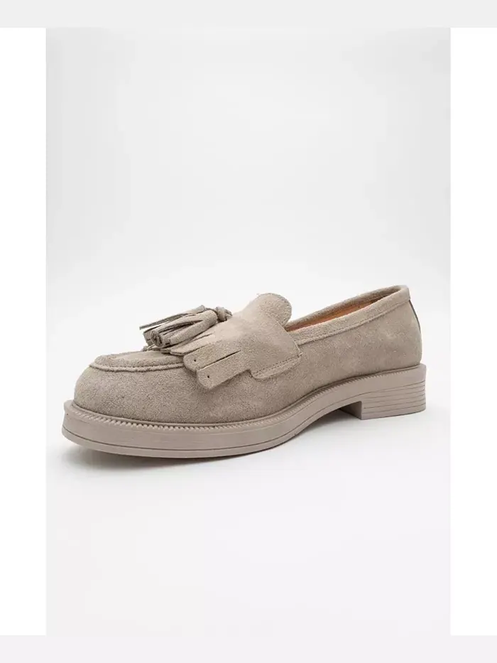 Милли Лоферы с кожаными кисточками Forever & Always Shoes — изображение 4 из 4, бежевый