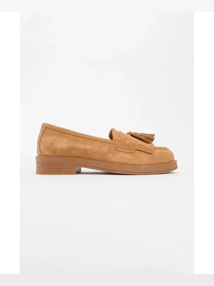 Милли Лоферы с кожаными кисточками Forever & Always Shoes — изображение 3 из 4, коньячный