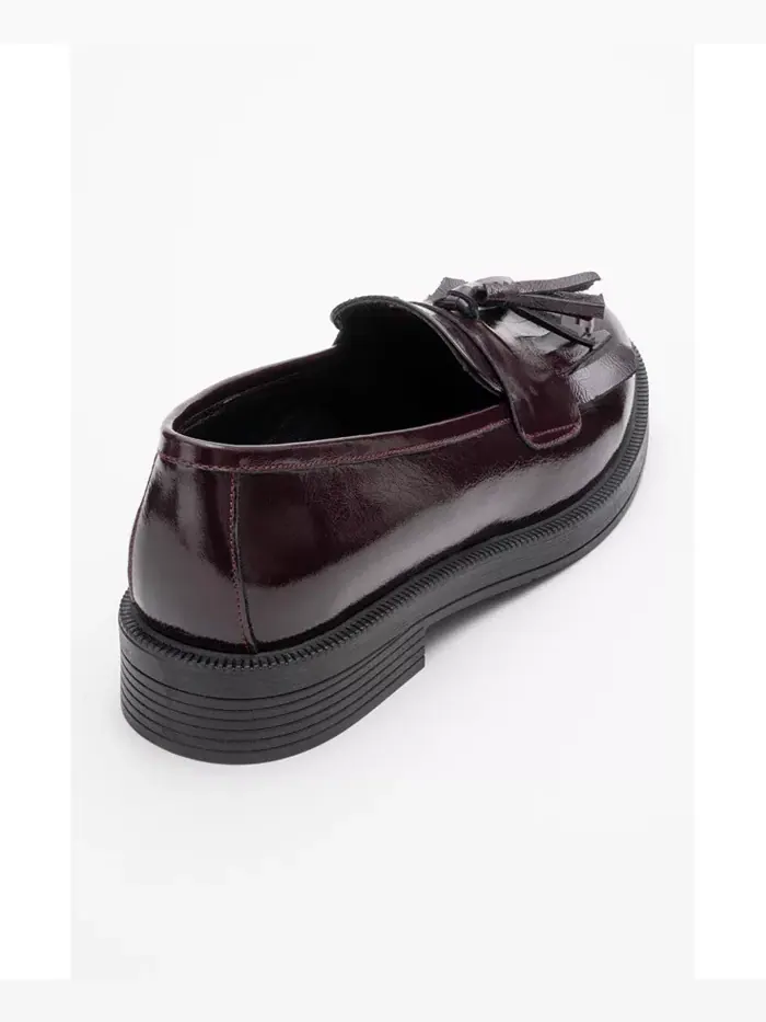 Милли Лоферы с кожаными кисточками Forever & Always Shoes — изображение 4 из 4, бордовый