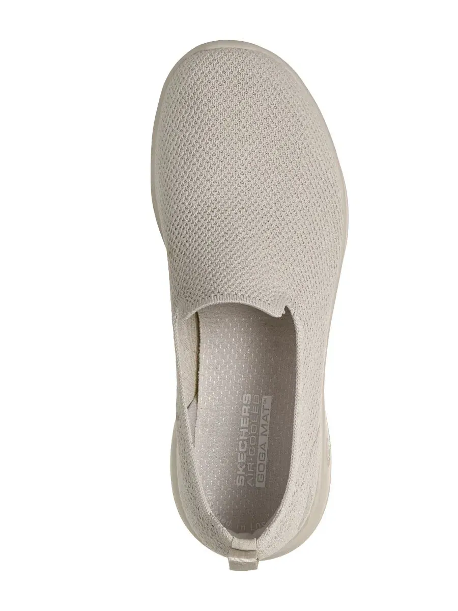Женские кроссовки для ходьбы GO WALK Joy - Joselin Wide Width Slip-On от Finish Line Skechers — изображение 5 из 6, тауп