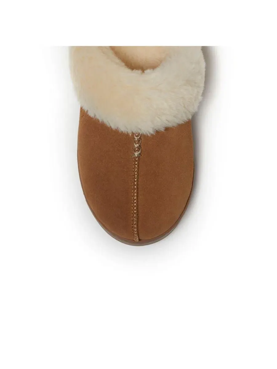 Домашние тапочки Helena Genuine Suede Scuff House Shoe Slipper Dearfoams — изображение 9 из 9, орех