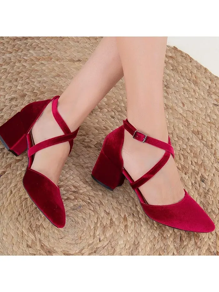 Туфли Dolly на низком квадратном каблуке Forever & Always Shoes — изображение 4 из 5, бордовый
