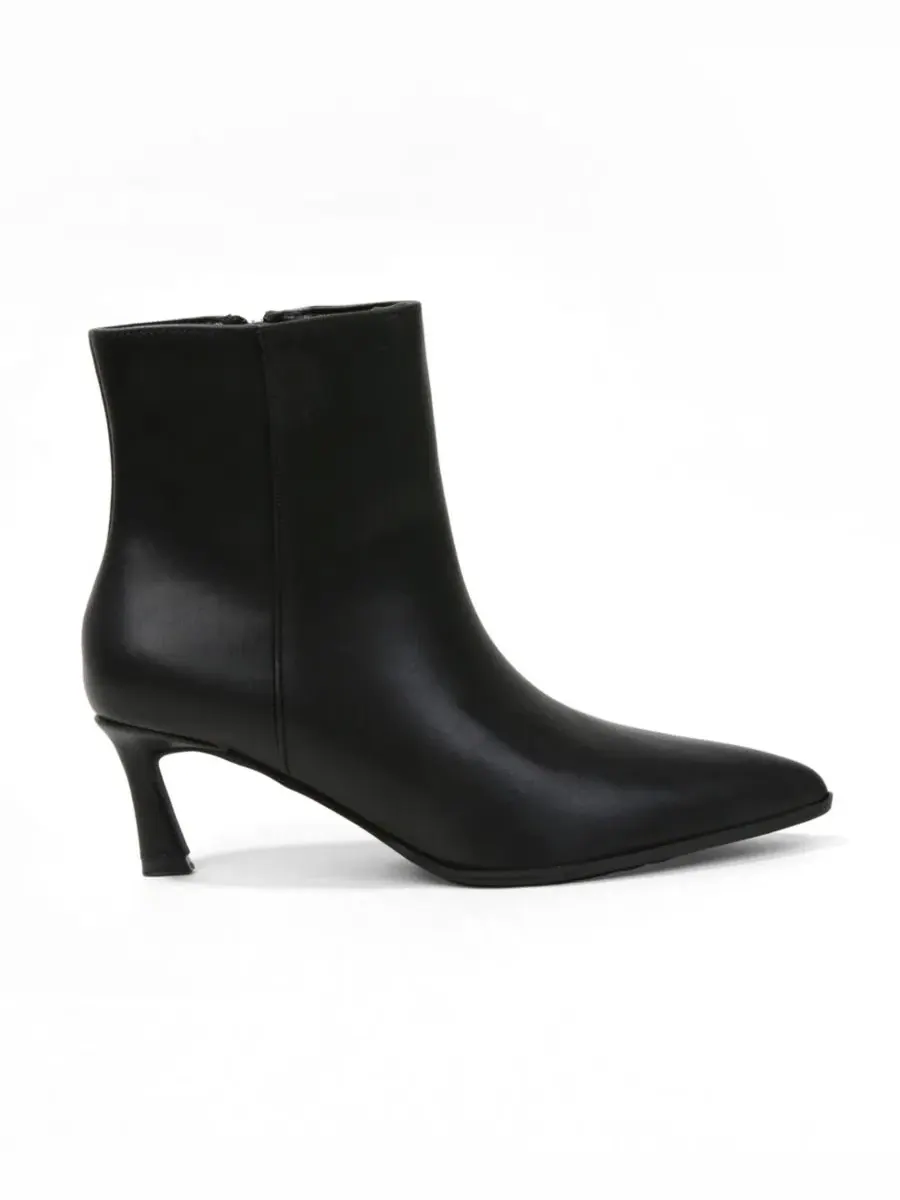 Ботинки женские Adina Pointed Toe Kitten Heel Ankle Black BERNESS — изображение 2 из 7, черный