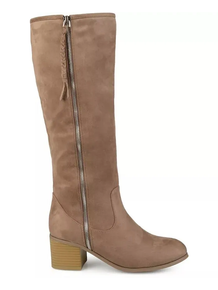 Женские сапоги Sanora Wide Calf Stacked Heel Mid Shaft Journee Collection — изображение 9 из 12, коричневый