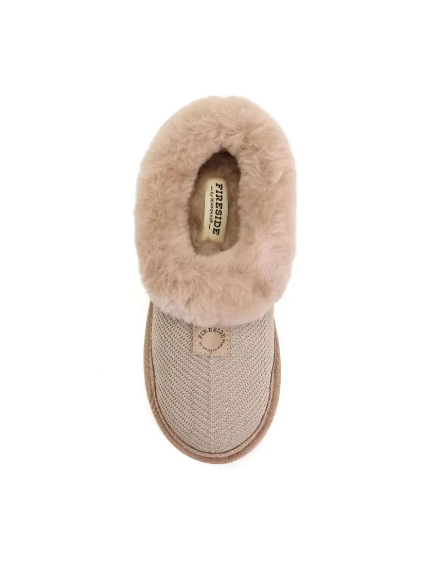 Женские тапочки-клоги Fireside by Adelaide Sport с водоотталкивающим трикотажем, из овчины — изображение 5 из 6, бежевый