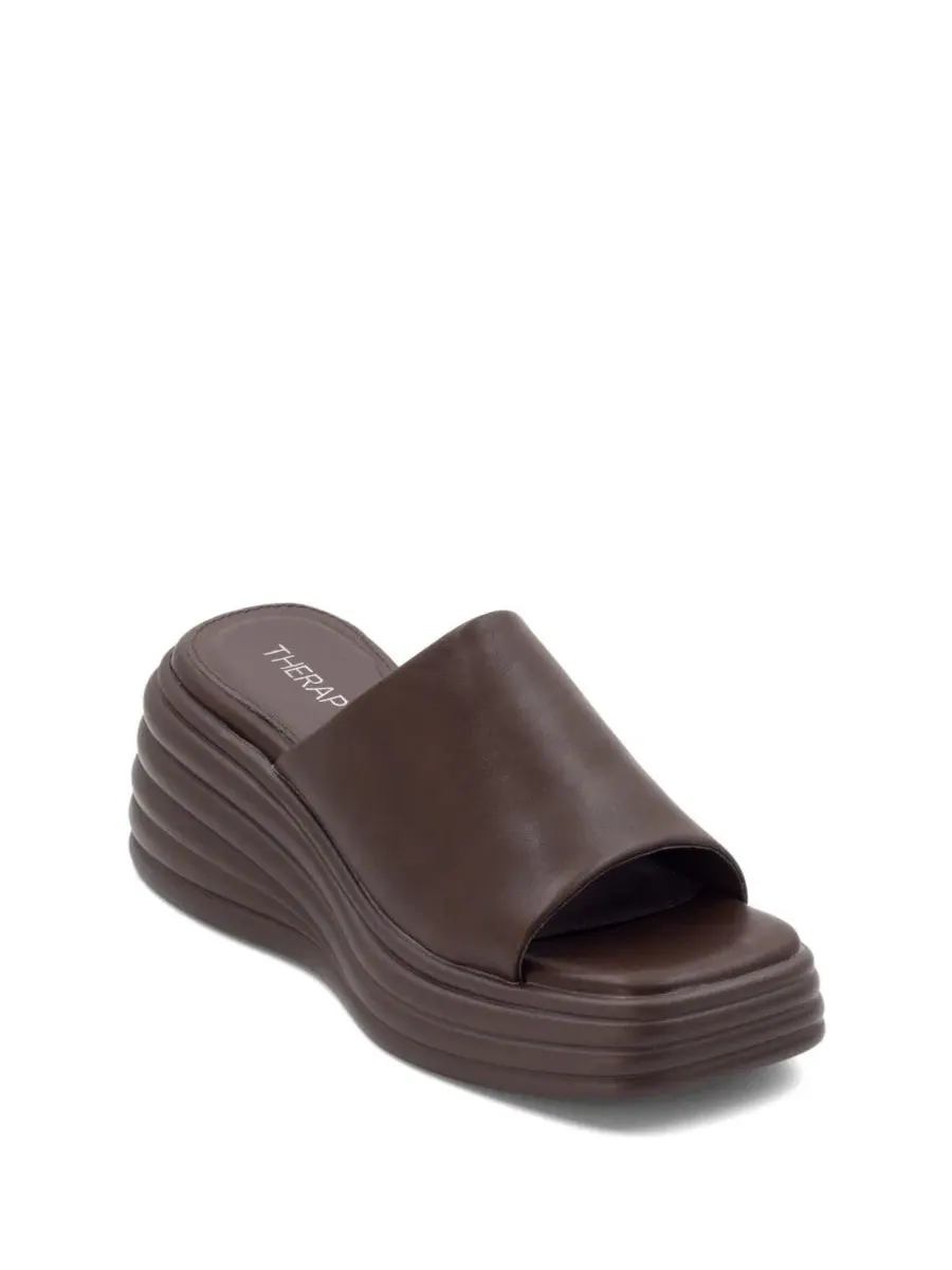 Сандалии-клины с квадратным носком Flaunt Square Toe Wedge Sandal Therapy Australia