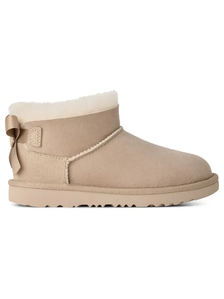 Детские ботинки-угги Ultra Mini Bailey Bow с бантиком UGG — изображение 2 из 6, бежевый