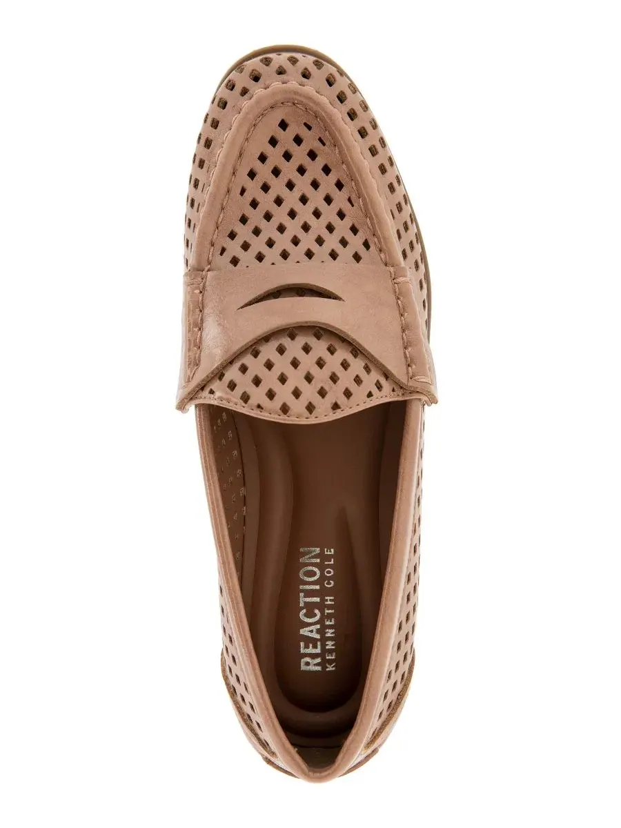 Женские лоферы Zoila Perf Penny Kenneth Cole Reaction, Macaroon Crinkle — изображение 4 из 8