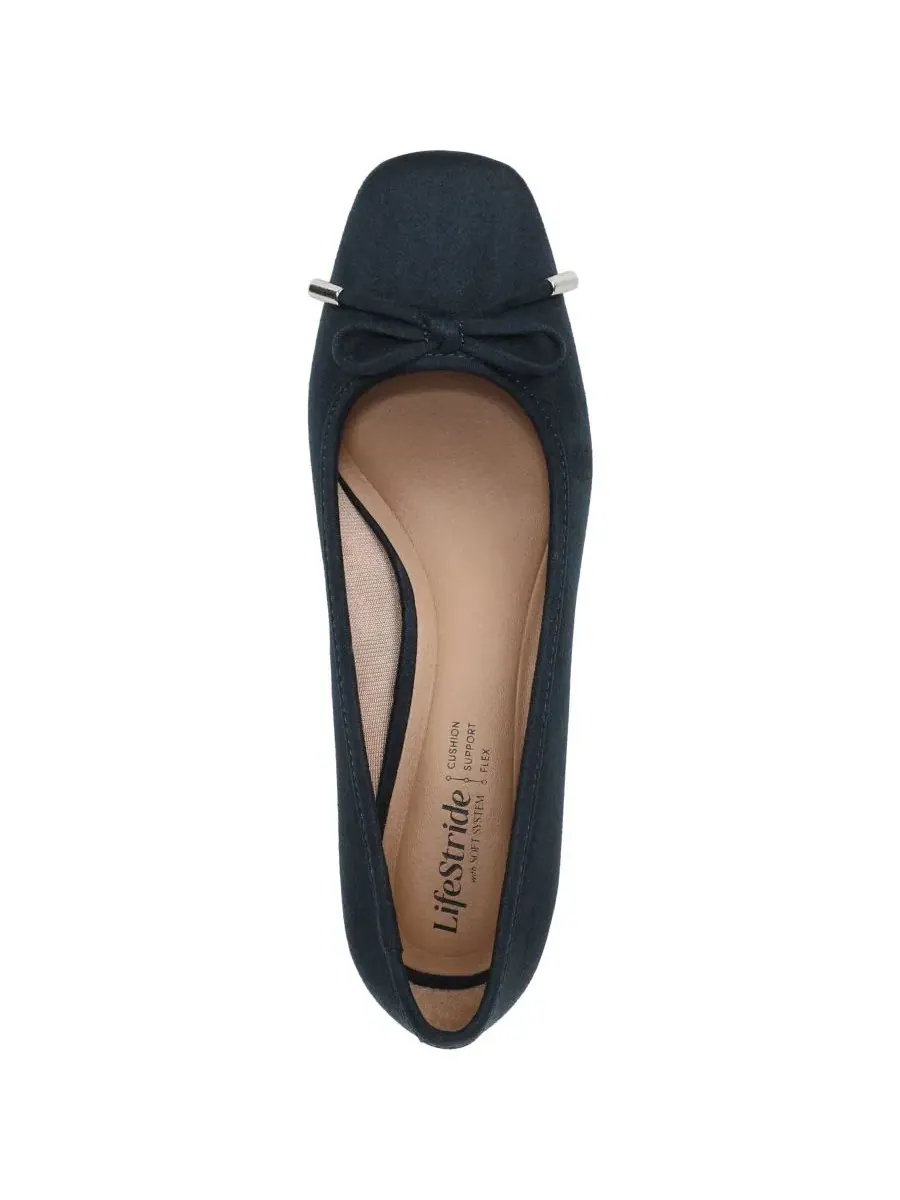 Туфли-лодочки Cora Slip-On Pumps LifeStride — изображение 4 из 5, темно-синий