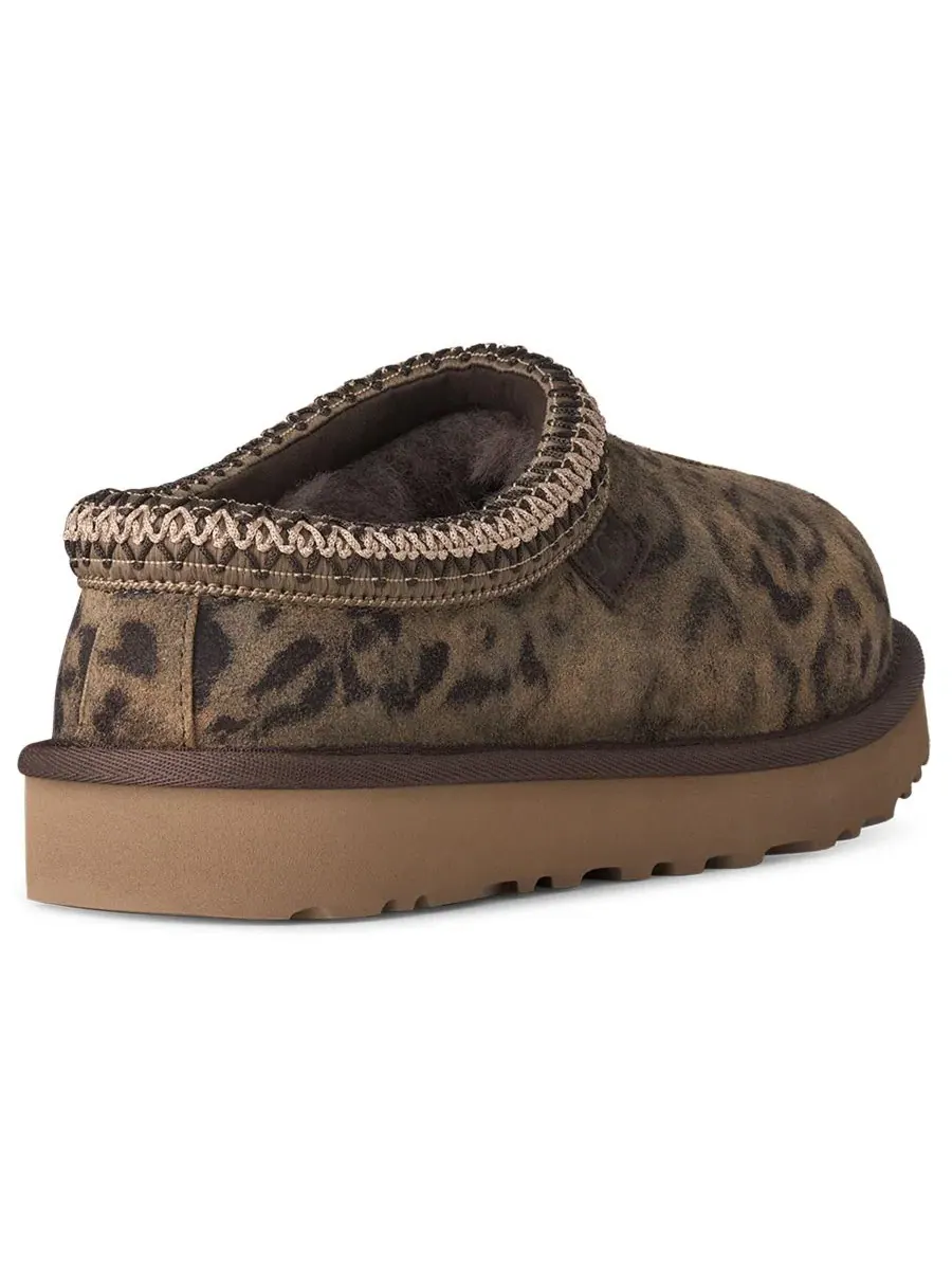 Домашние тапочки-слипоны из замши с принтом UGG — изображение 3 из 6, орех