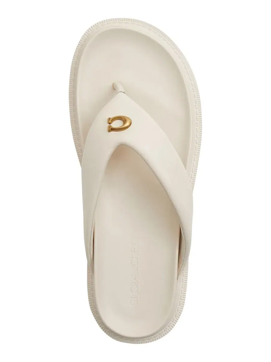 Сандалии-вьетнамки Brynn Thong Slip-On COACH, Chalk Leather — изображение 4 из 5