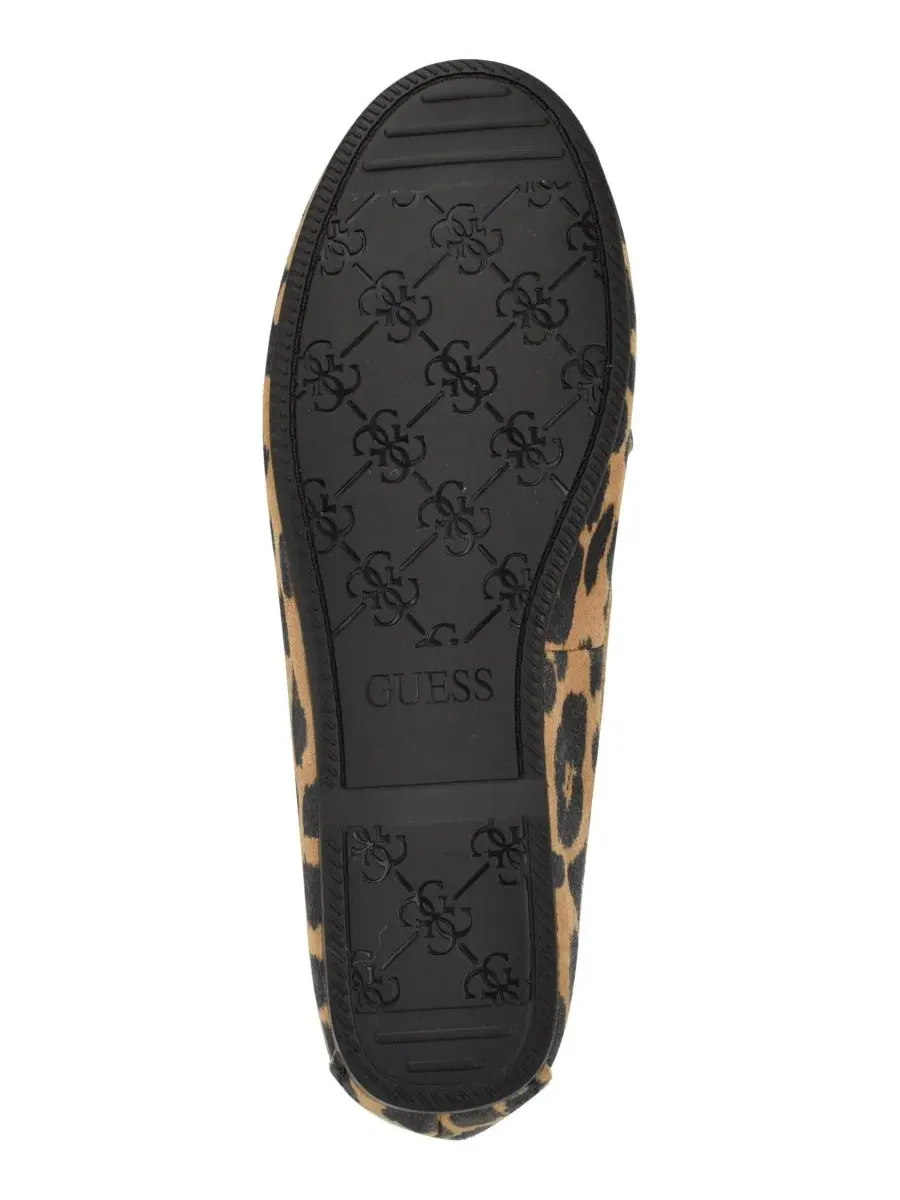 Женские лоферы Aisha из мягкой замши GUESS, леопард suede — изображение 5 из 5, леопардовый