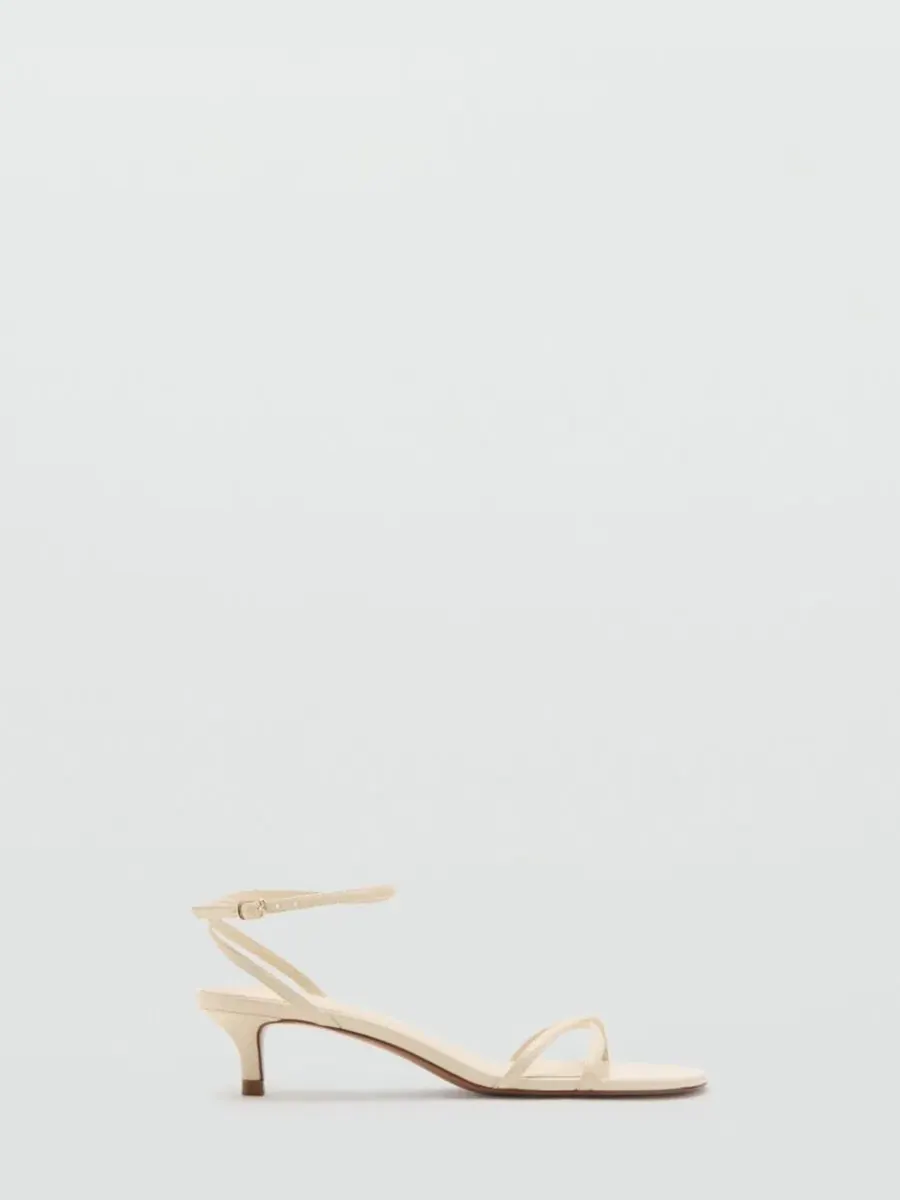Босоножки на каблуке с перекрестными ремешками Criss-Cross Straps Sandals MANGO