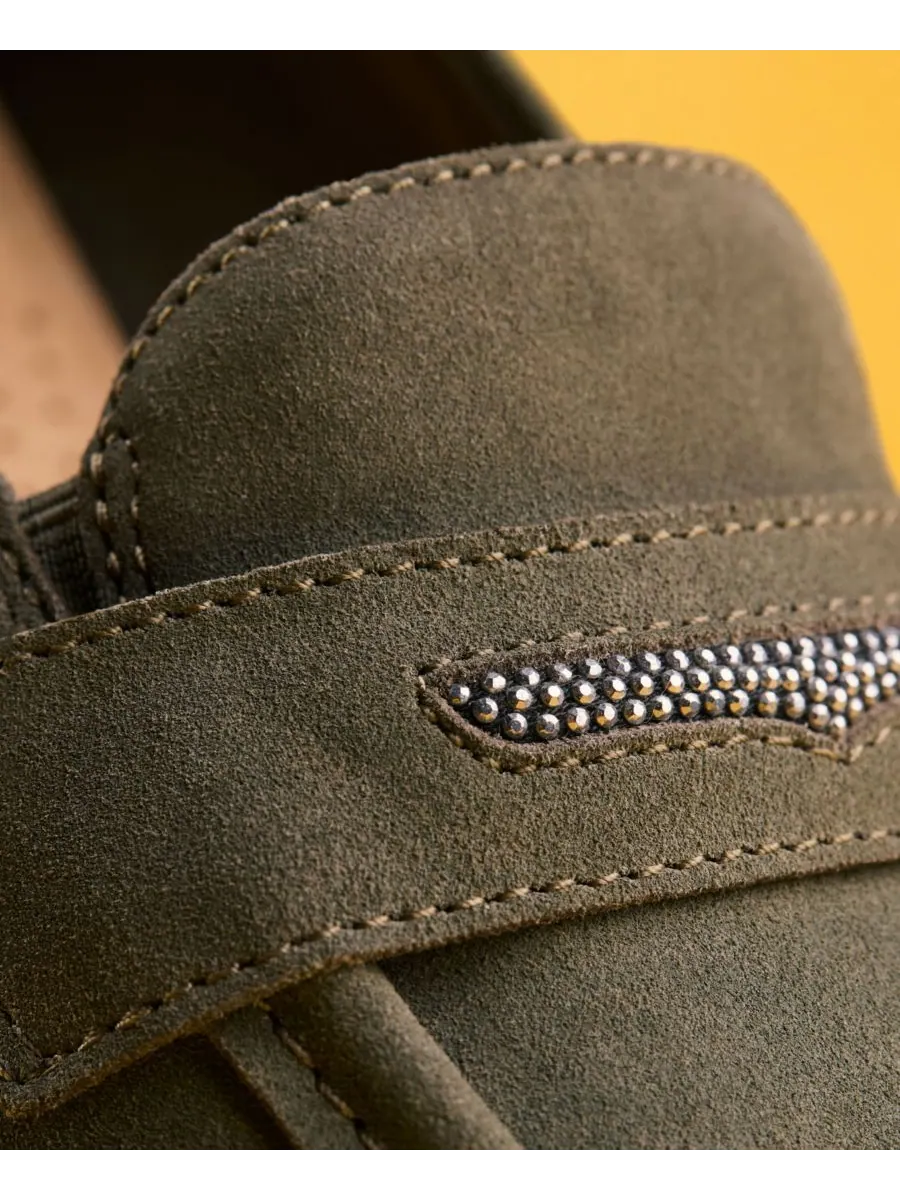 Лоферы женские Clarks Lauryl Step, замша — изображение 8 из 10, темный оливковый