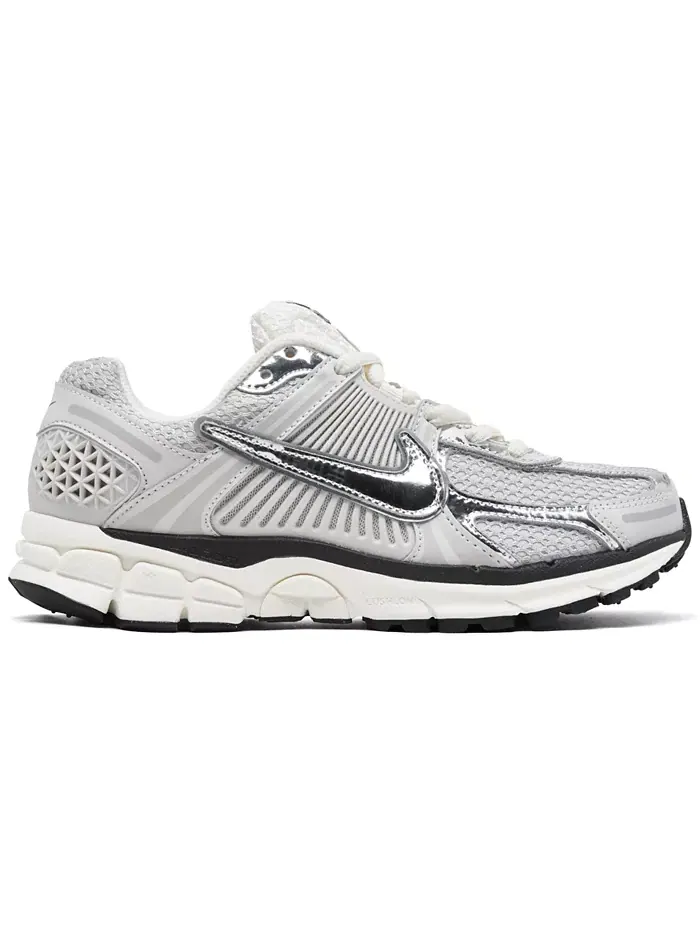 Женские повседневные кроссовки Zoom Vomero 5 от Finish Line Nike — изображение 2 из 6, мульти