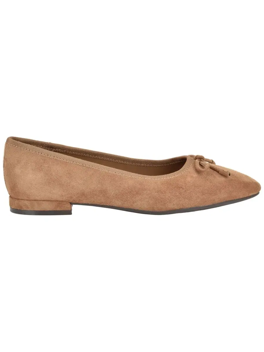 Балетки на низком каблуке Cyrie Suede Calvin Klein — изображение 2 из 5, натуральный