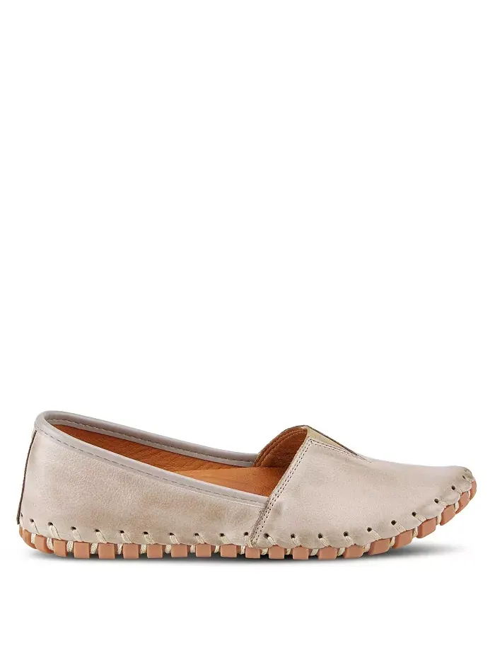 Туфли Kathaleta Leather Slip-On Comfort Flats с V-образной эластичной выемкой, поддержкой свода — изображение 4 из 6, серый