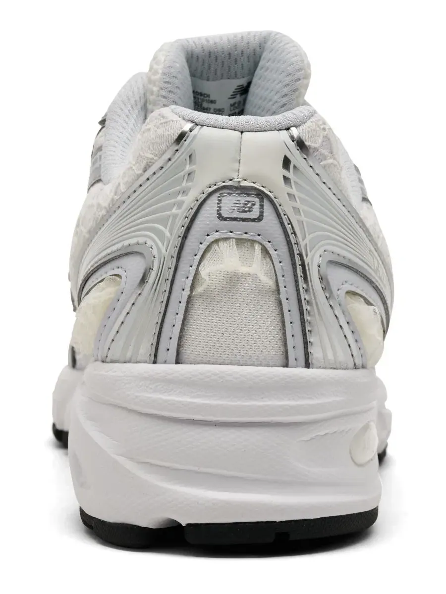 Кроссовки женские 740 New Balance — изображение 4 из 6, бежевый