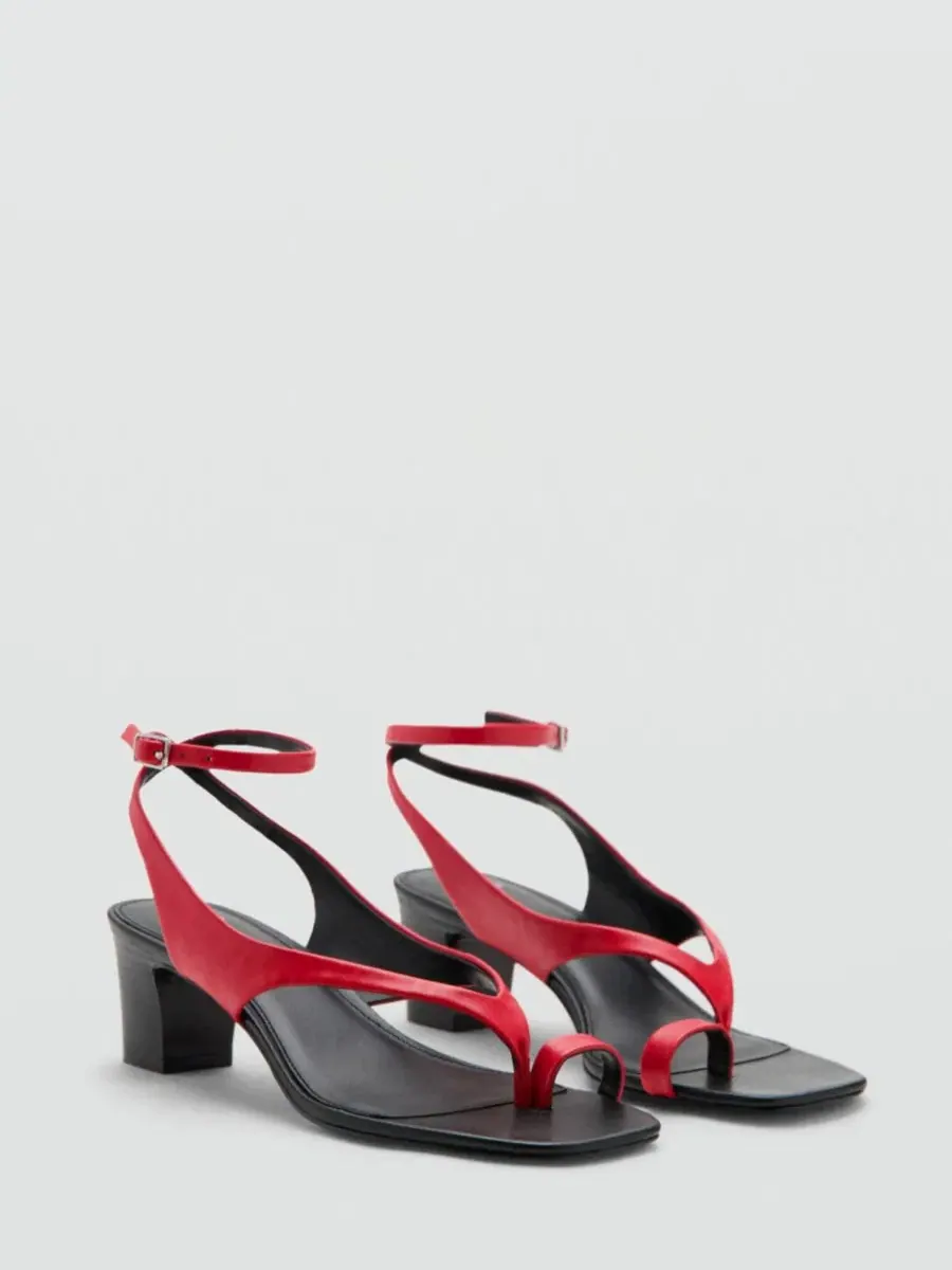Босоножки на каблуке с ремешками, модель Straps Heeled MANGO — изображение 2 из 5, красный