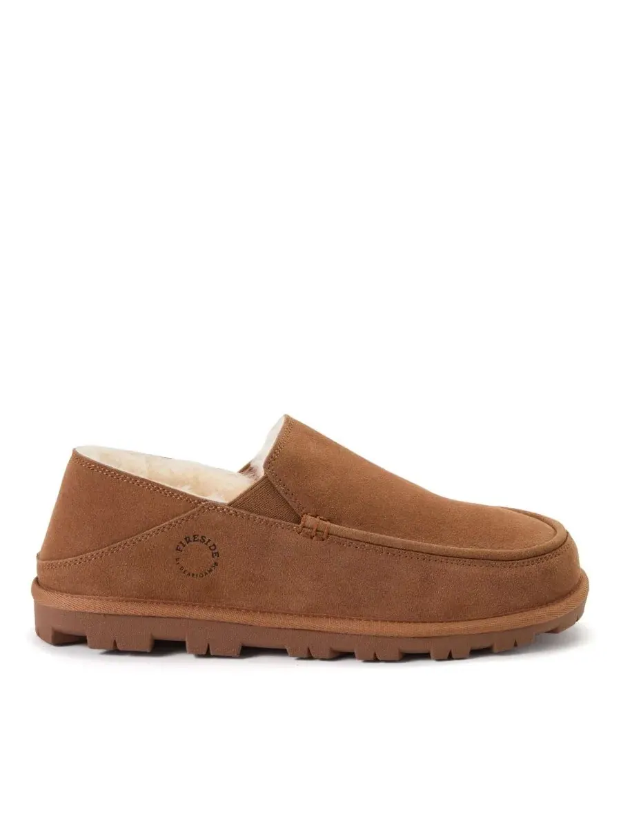 Мужские тапочки-лоферы Shepparton Loafer из замши с овчиной, водонепроницаемые Dearfoams — изображение 2 из 6, орех