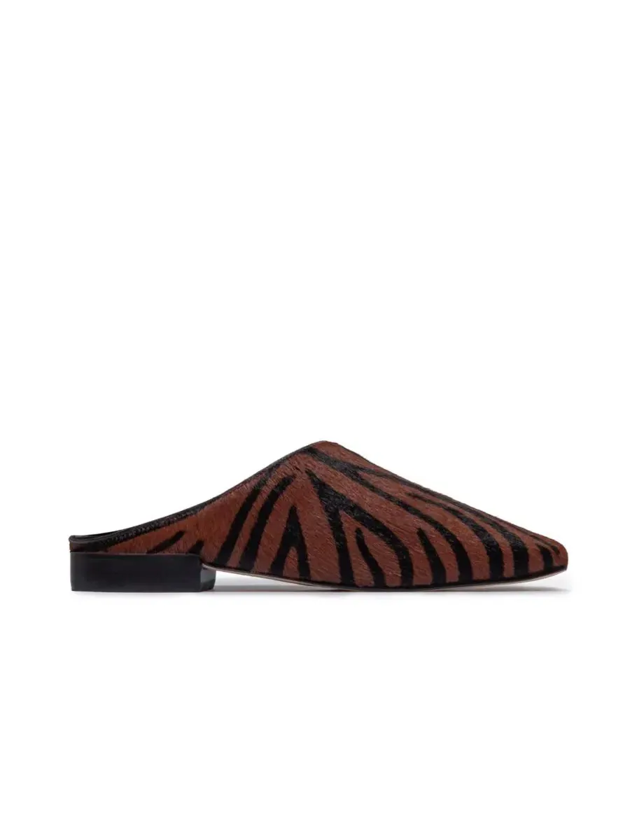 Мюли из волосяного теленка с квадратным носком Bernardo Porto Haircalf Mule, Zebra